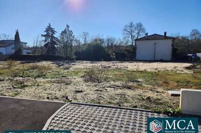 Terrain  94000 €