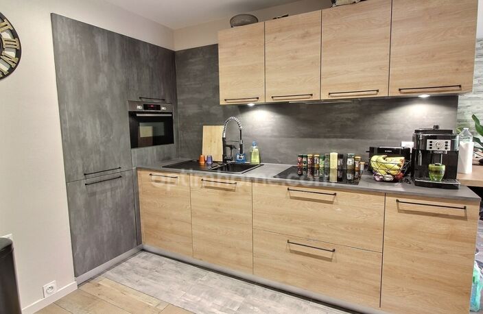 Appartement 3 pièces de 56 m2 avec cave et parking à vendre à POISSY (78) — photo 2