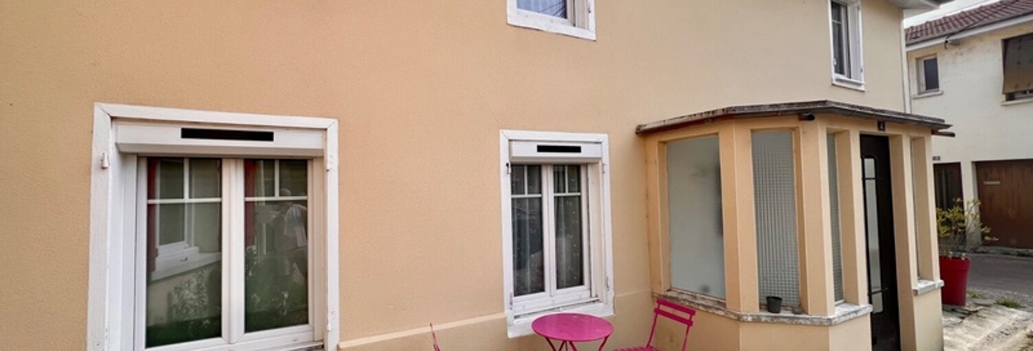 Maison 5 Pièces 147 m² à vendre à Éclaron-Braucourt-Sainte-Livière (52290)