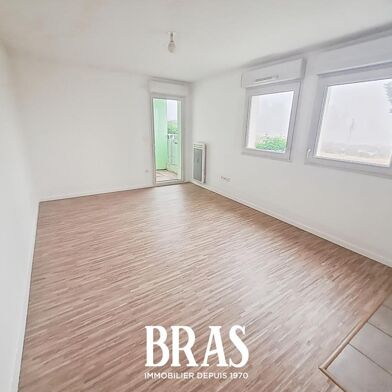Appartement 2 pièces 127300 €