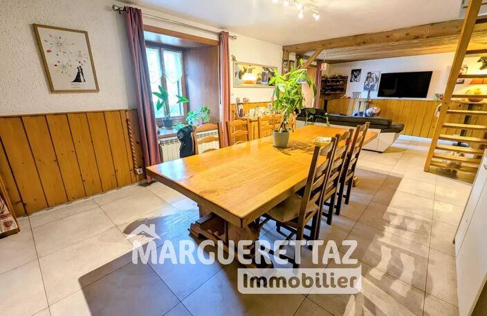 Ferme rénovée de 180m² avec 4 chambres — photo 2