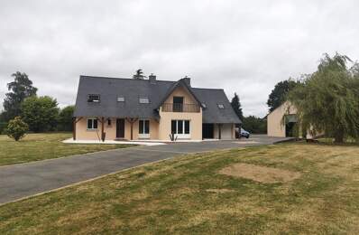 Maison avec hangar — photo du bien