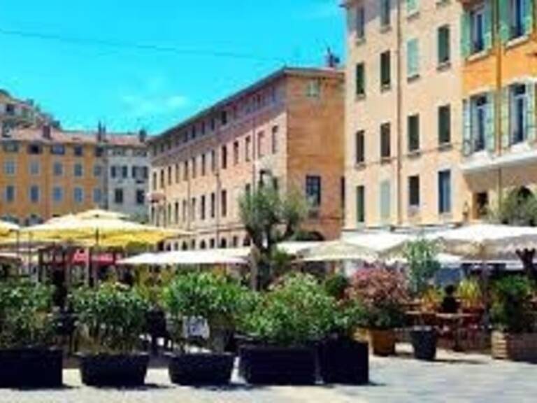 A VENDRE MURS COMMERCIAUX de 65 m2 MARSEILLE (13001) 308 000 € — photo 1