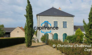 Maison 8 Pièces 200 m² à vendre à Saint-Étienne-de-Vicq (03300)