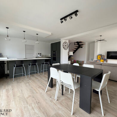 Maison 6 pièces 415000 €