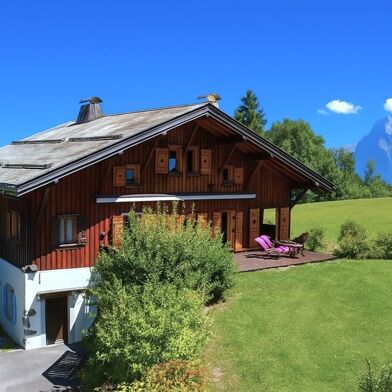 Maison 9 pièces 1640000 €