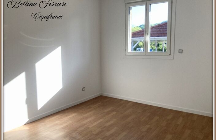 Appartement à louer 3 pièces neuf 685€ hors charges — photo 3