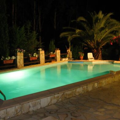 Appartement 1 pièces 490 €