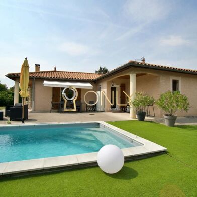 Maison 4 pièces 445000 €