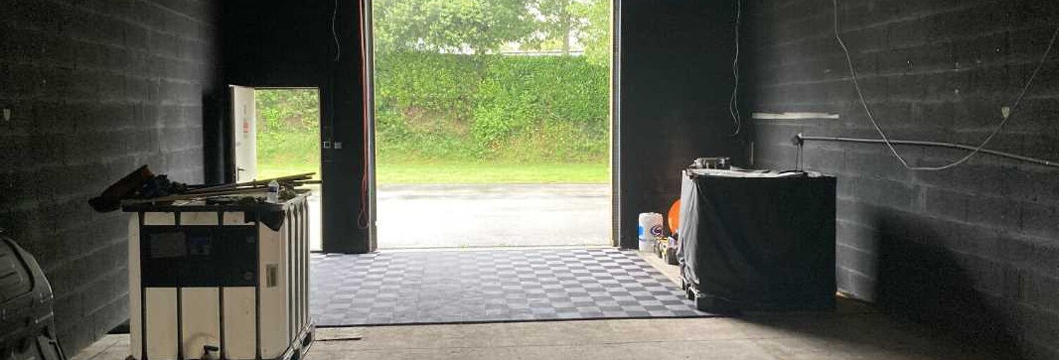 Local industriel  90 m² à louer à Plabennec (29860)