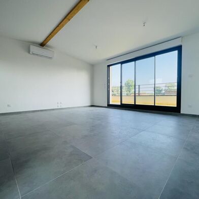 Appartement 3 pièces 245500 €