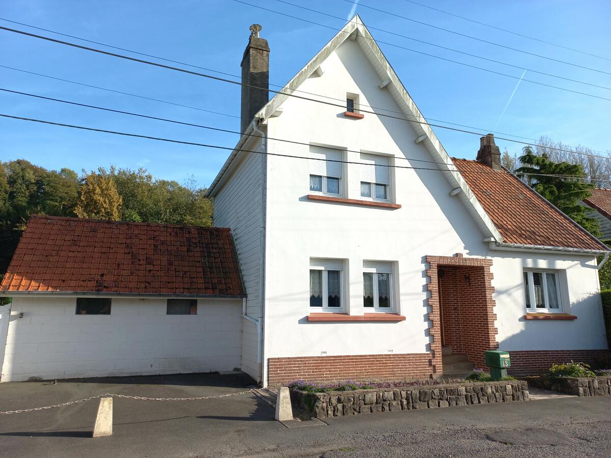 Villa / Maison  T6 à vendre Fressin 62140