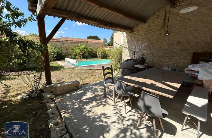 Vente maison 10 pièces 245 m² Neuville-de-Poitou (86170) — photo 3