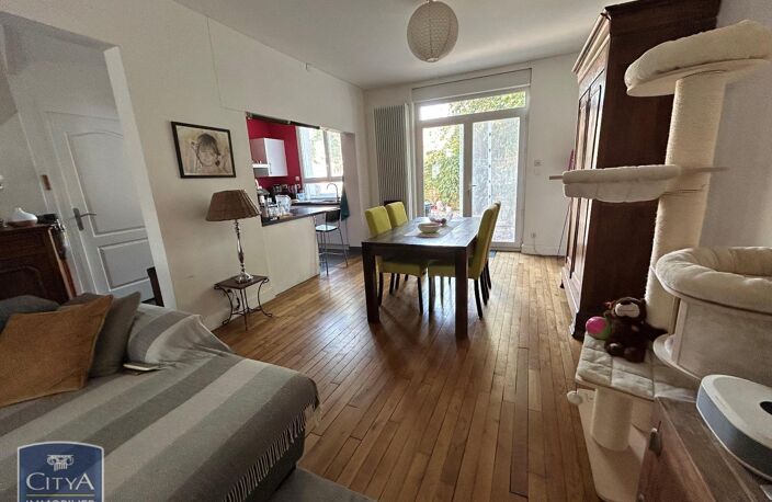 Vente maison 5 pièces 138 m² Châteauroux (36000) — photo 2