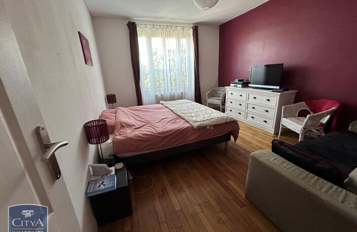 Vente maison 5 pièces 138 m² Châteauroux (36000) — photo 3