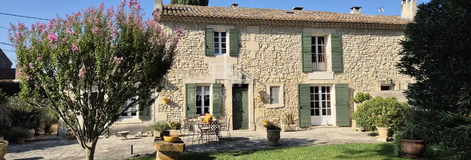 Maison 7 Pièces 166 m² à vendre à Saint-Étienne-du-Grès (13103)