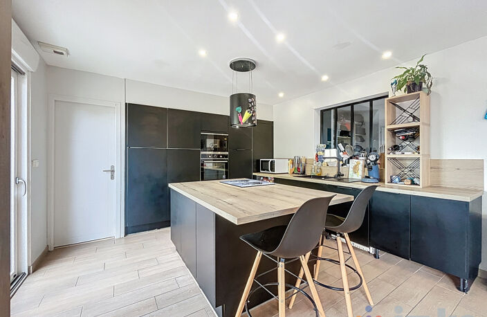 Maison individuelle T5 jardin et garage. — photo 2