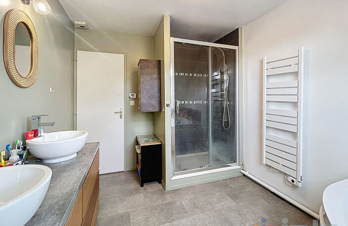 Maison individuelle T5 jardin et garage. — photo 4