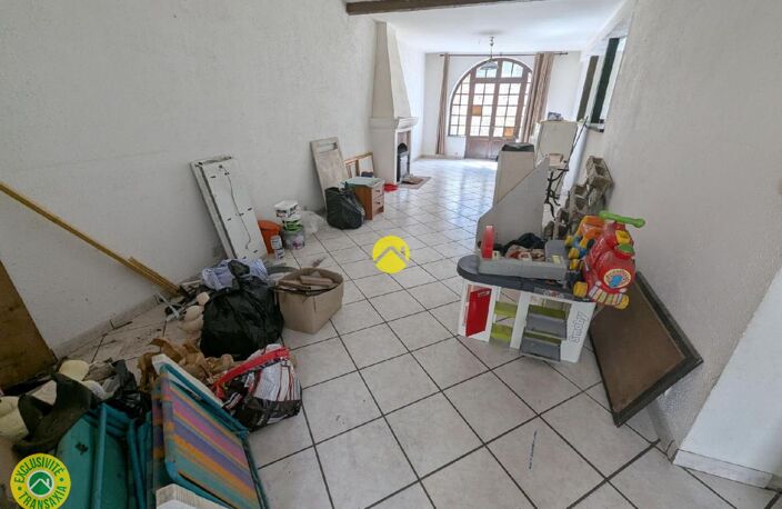 Maison de bourg.Potentiel 150m2 — photo 2