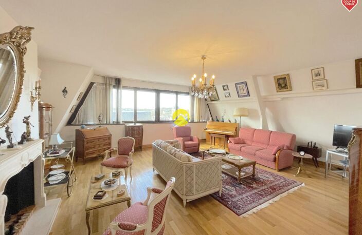 APPARTEMENT AVEC TERRASSE — photo 3