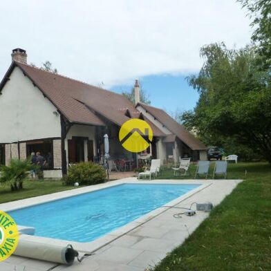 Maison 8 pièces 380000 €