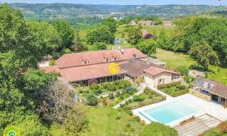 Maison 11 Pièces 395 m² à vendre à Saint-Chamassy (24260)