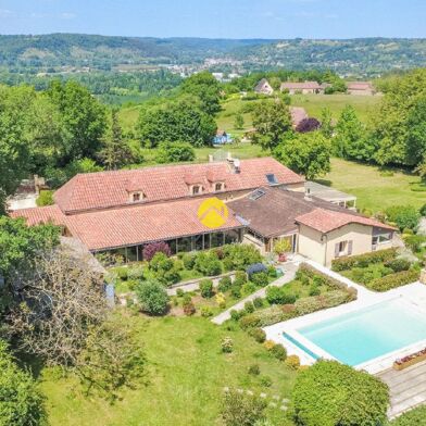 Maison 11 pièces 590000 €