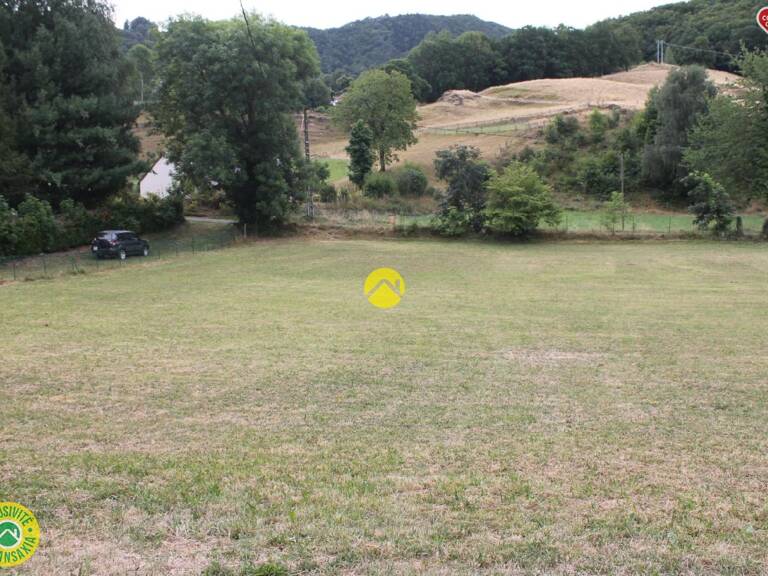 Terrain a bâtir  — photo 1