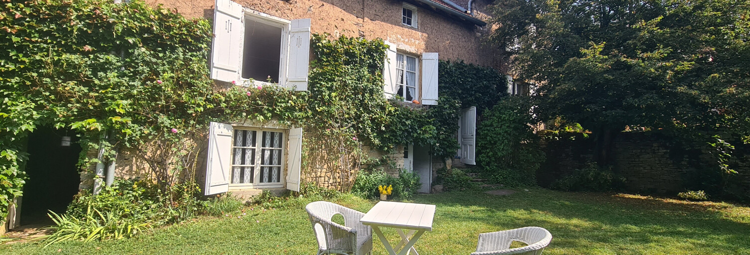 Maison 3 Pièces 102 m² à vendre à Rougemont (25680)