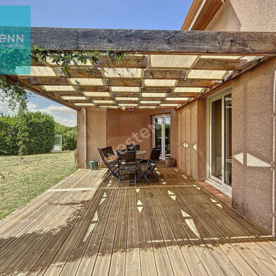 Maison 5 pièces 370000 €