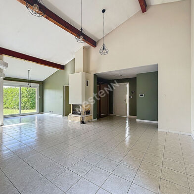 Maison 5 pièces 370000 €