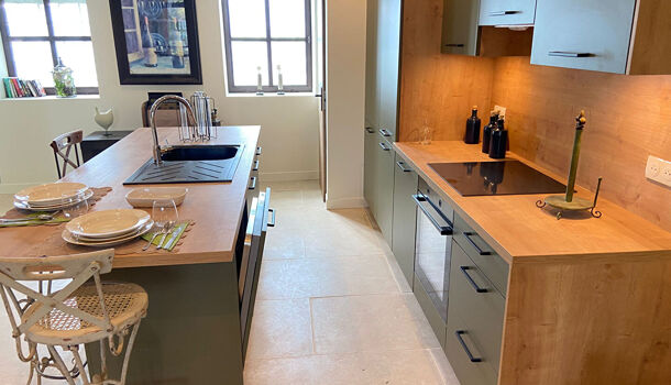 Loft 3 pièces  à vendre Cucuron 84160