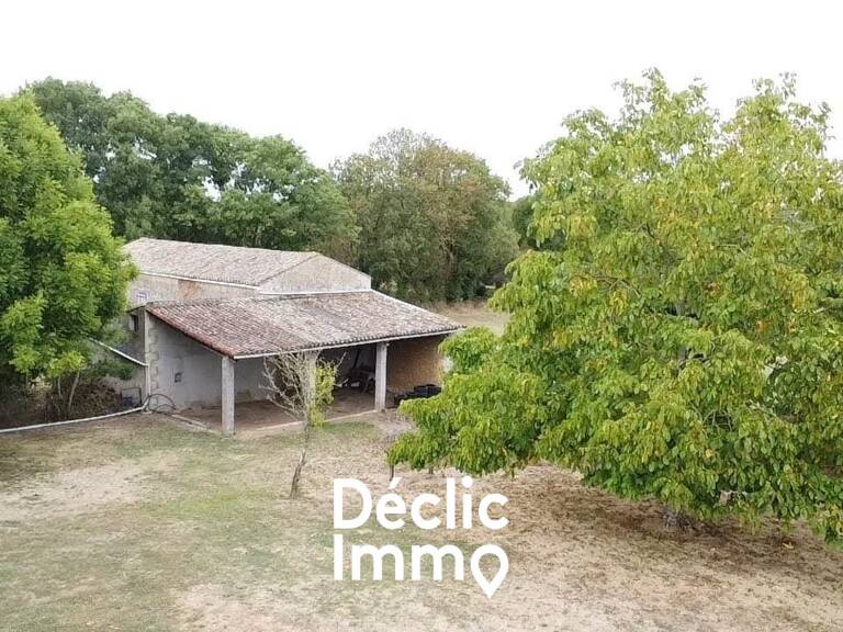 Grange en pierres et son beau terrain — photo 1