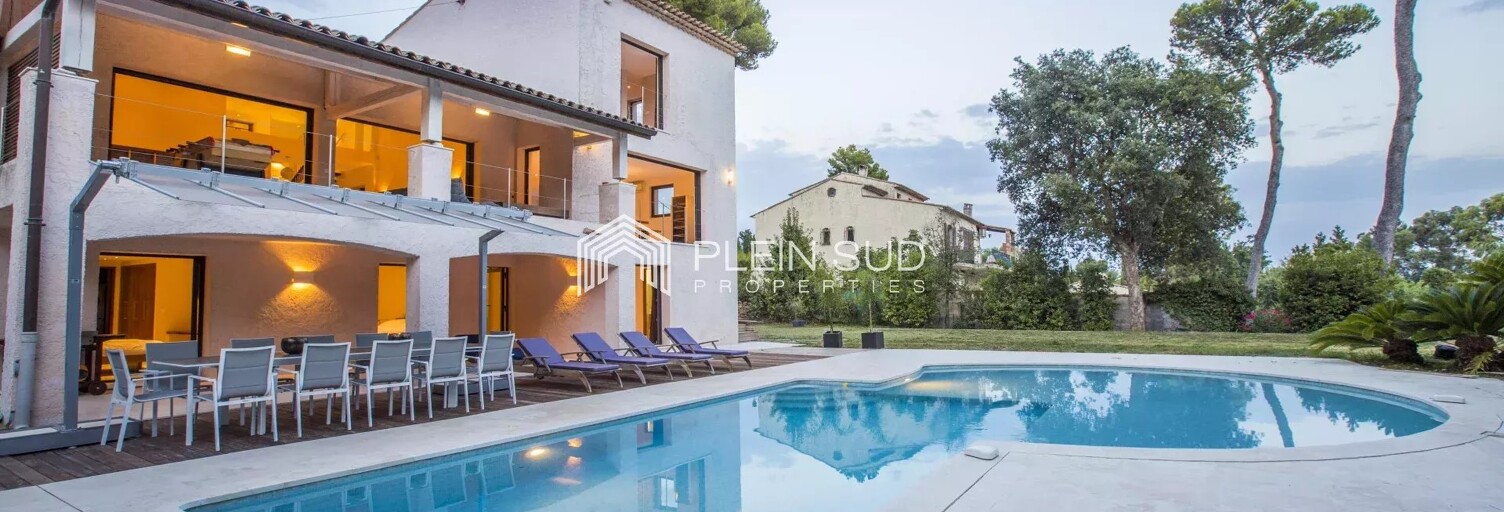Maison 10 Pièces 343 m² à vendre à Antibes (06600)