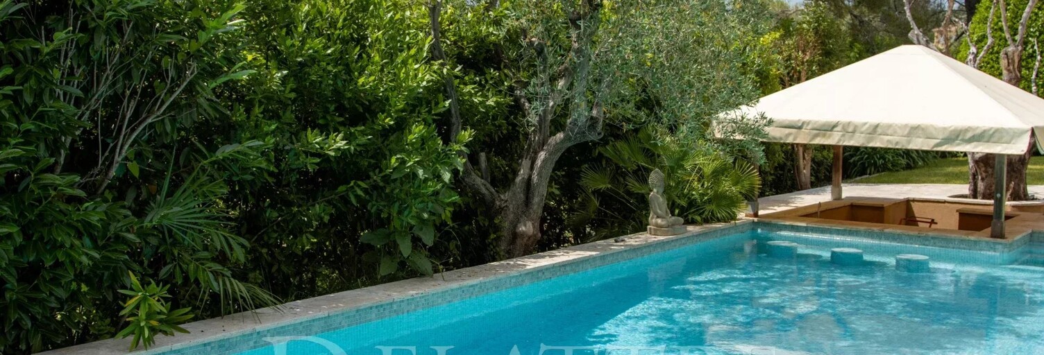 Maison 10 Pièces 430 m² à vendre à Roquefort-les-Pins (06330)