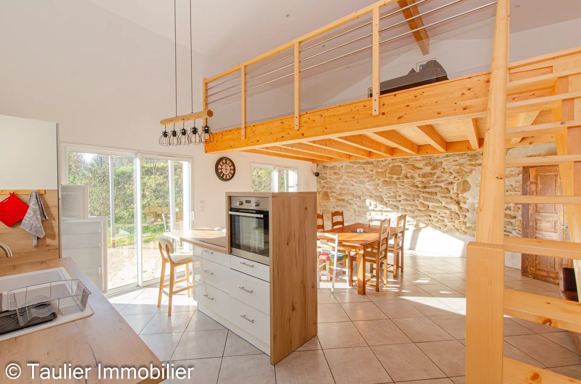 Villa / Maison 4 pièces  à vendre Chatte 38160