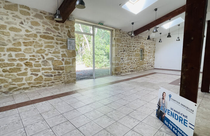 Ensemble immobilier : commerce + habitation — photo 4