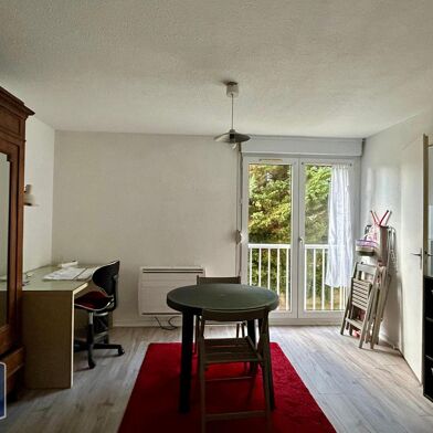 Appartement 1 pièces 450 €