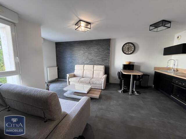 Appartement 3 pièces 63 m² à Saint-Pierre-des-Corps — photo du bien