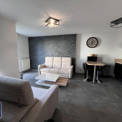 Appartement 3 pièces 865 €