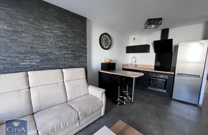 Location appartement 3 pièces 63 m² à Saint-Pierre-des-Corps (37700) — photo 2