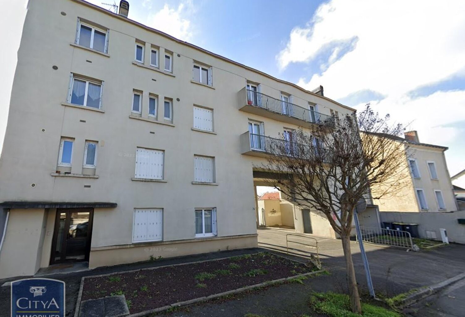 Location appartement 2 pièces 44 m² à Saint-Pierre-des-Corps (37700) — photo 1