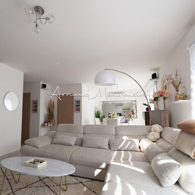 Maison 5 pièces 330000 €