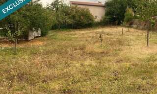 Terrain  684 m² à vendre à Figeac (46100)