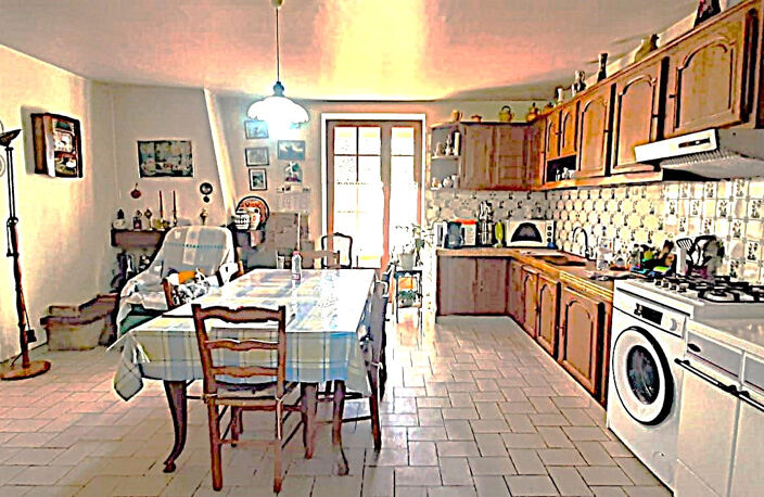 Maison avec 2 chambres, dépendances et seconde maison à réno — photo 3