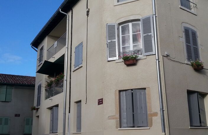INVESTISSEUR - Spacieux appartement avec Loggia — photo 2