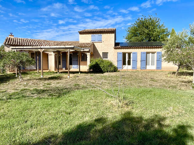 Vente villa d'environ 146m2 sur 1046m2 de terrain — photo du bien