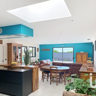 Maison 4 pièces 332000 €