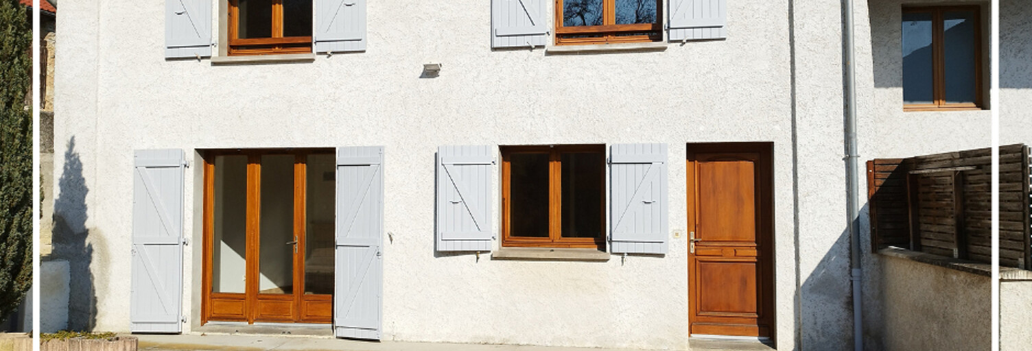 Maison 4 Pièces 96 m² à louer à Saint-Blaise-du-Buis (38140)