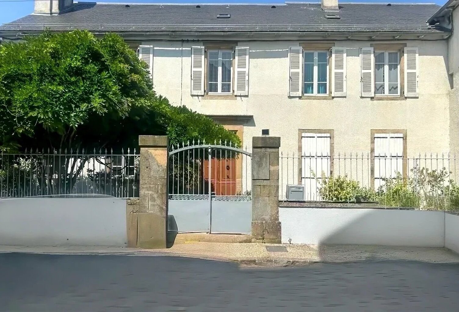 Demeure — photo 1